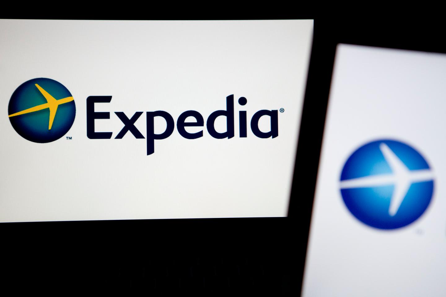 Expedia buying Orbitz and a Ukraine ceasefire — 5 things to know today