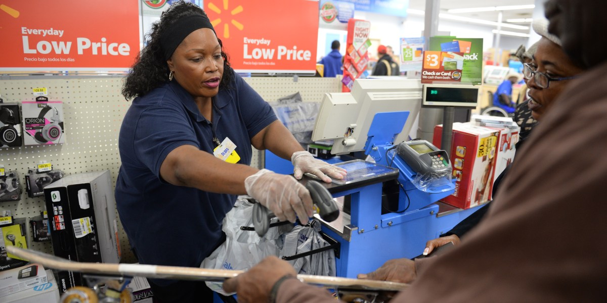 WalMart to increase hourly wages for thousands of store associates