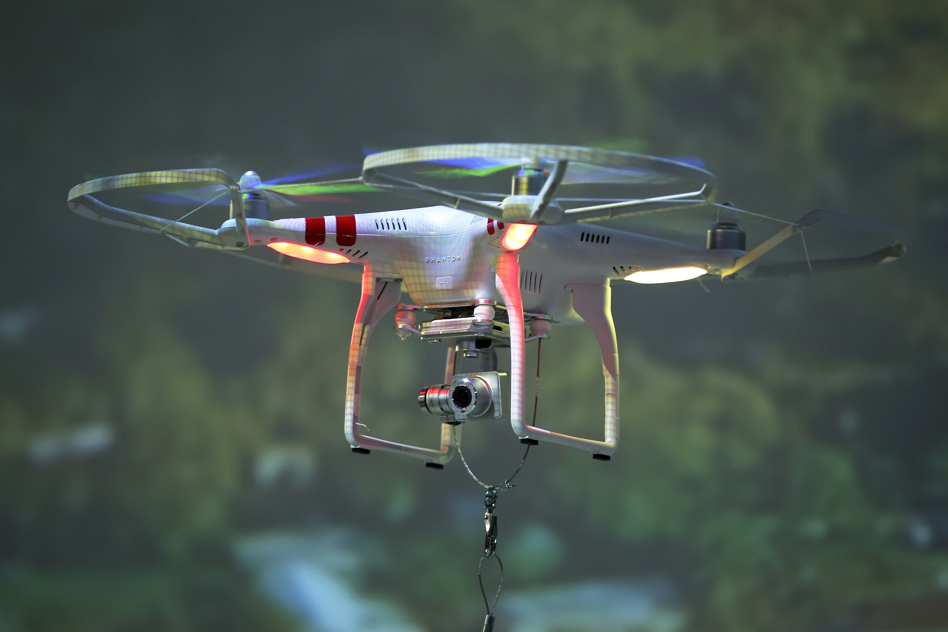 How Can I Make a Flying Camera: Step-by-Step DIY Guide