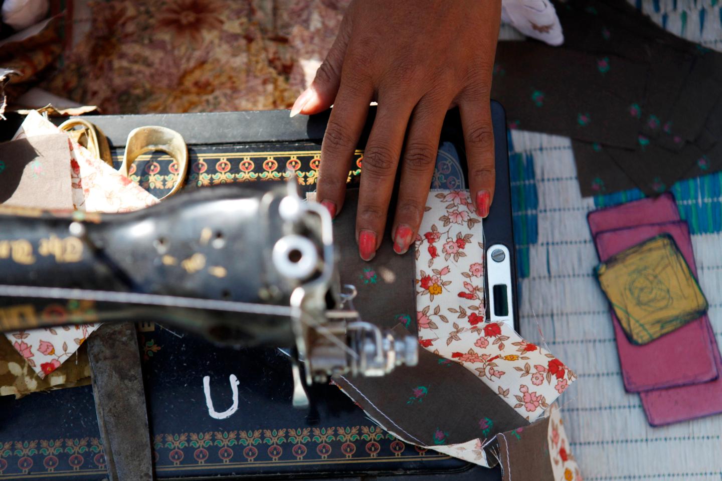 India Women Laborers