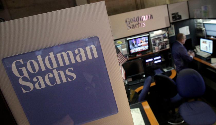 Earns Goldman Sachs