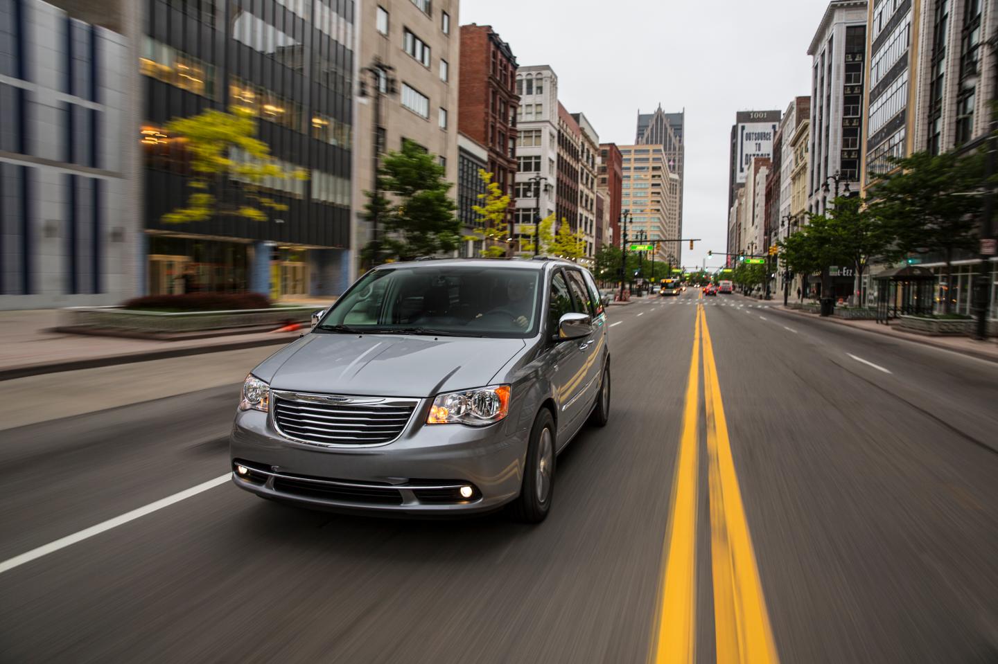 2015 Chrysler Town &amp; Country