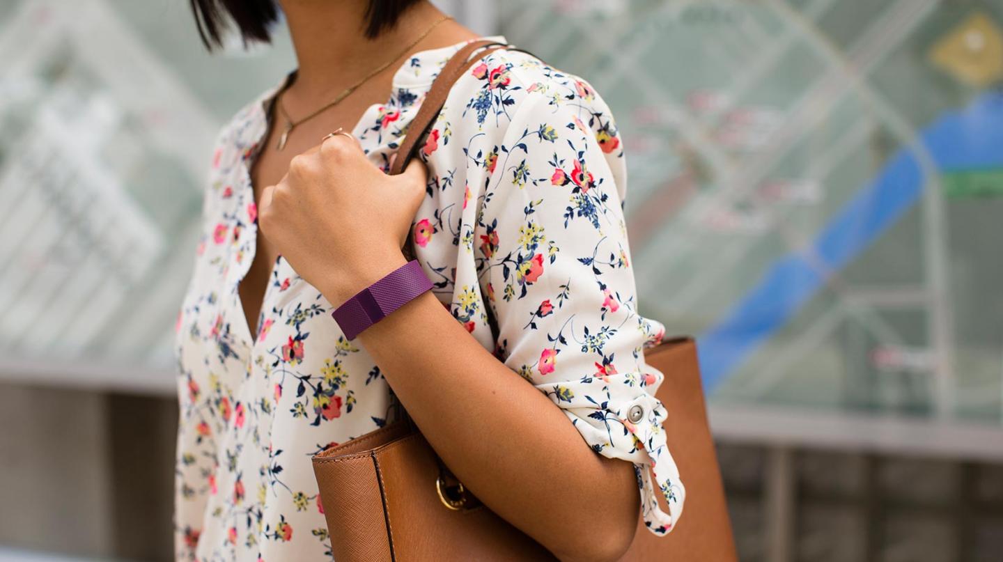 Fitbit Charge HR wearable fitness tracker band