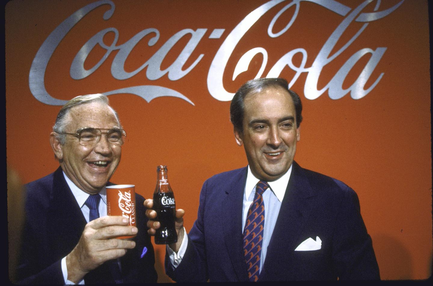Donald Keough;Roberto C. Goizueta