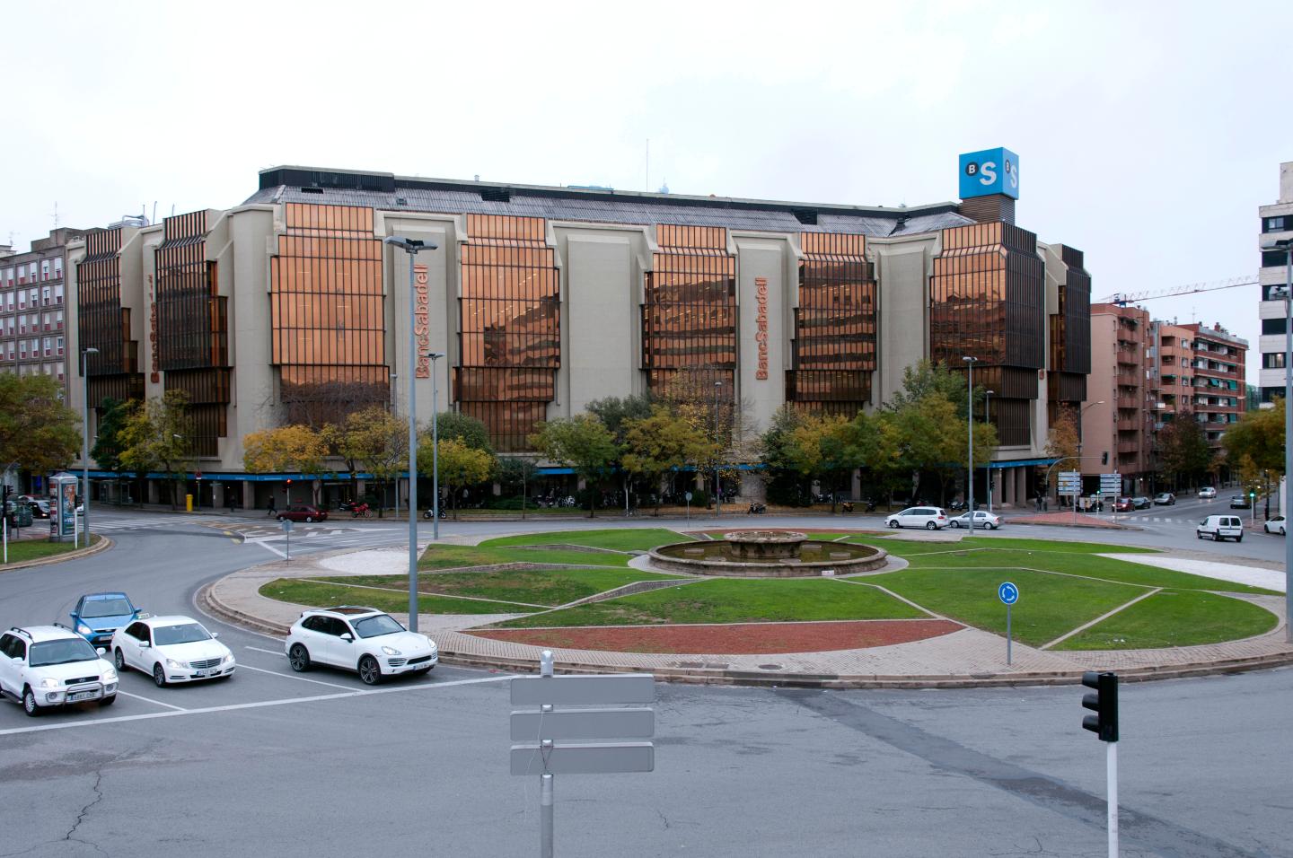 Catalan Banks As CaixaBank SA Buys Banco de Valencia SA