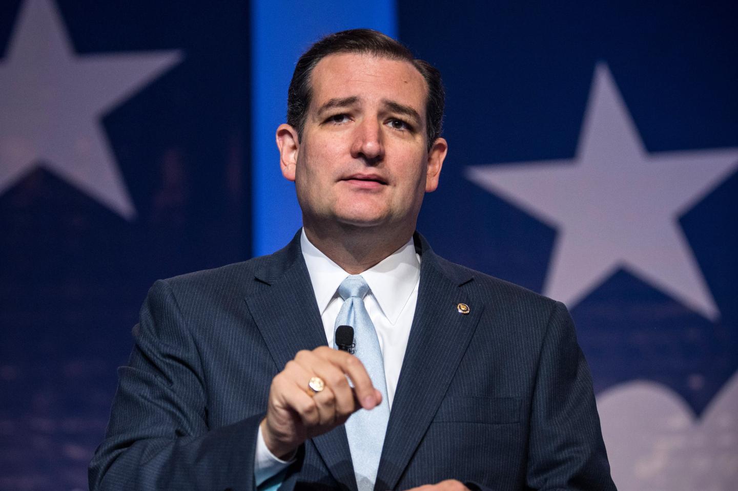 WASHINGTON, DC - OCTOBER 11:  Senator Ted Cruz (R-TX), speaks at the 2013 Values Voter Summit, held by the Family Research Council, on October 11, 2013 in Washington, DC. The summit, which goes for three days, is attended by a number of Republican senators and high profile conservative voices in American politics.  (Photo by Andrew Burton/Getty Images)