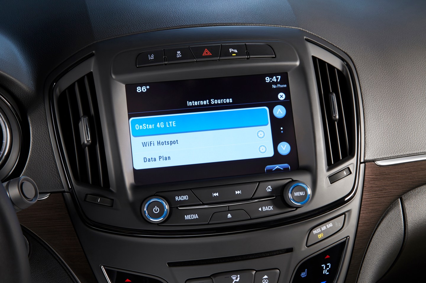 Buick Owners Stay Connected With OnStar 4G LTE