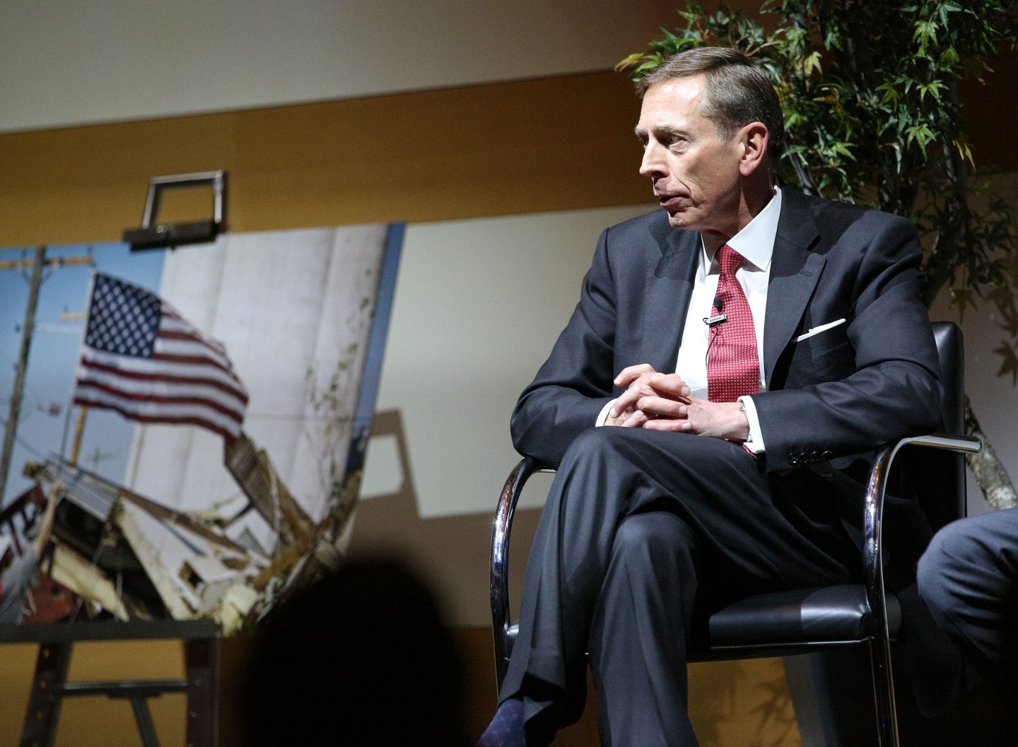 Team Rubicon Honors Nancy Dubuc, President &amp; CEO Of A+E Networks And History Channel With Their Distinguished Advocate Award
