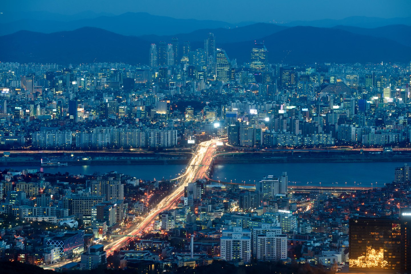 SKOREA-POPULATION-SEOUL