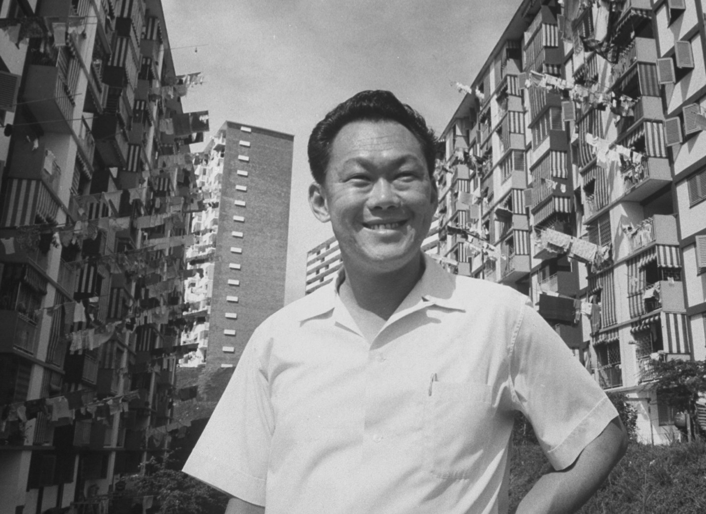 Kuan Yew Lee
