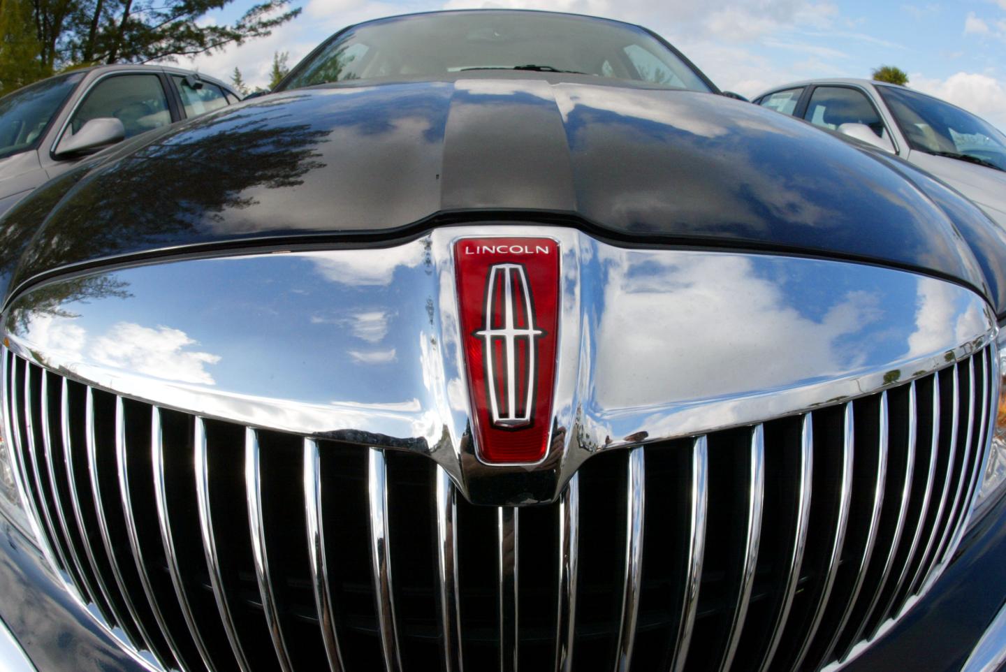 Lincoln Continental To Be Phased Out