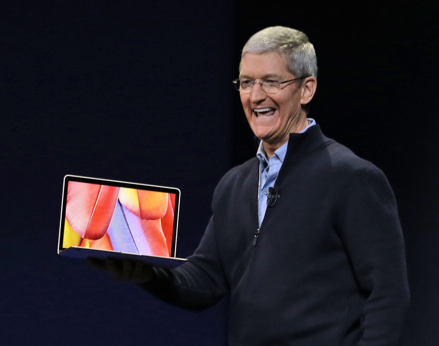 Tim Cook; MacBook