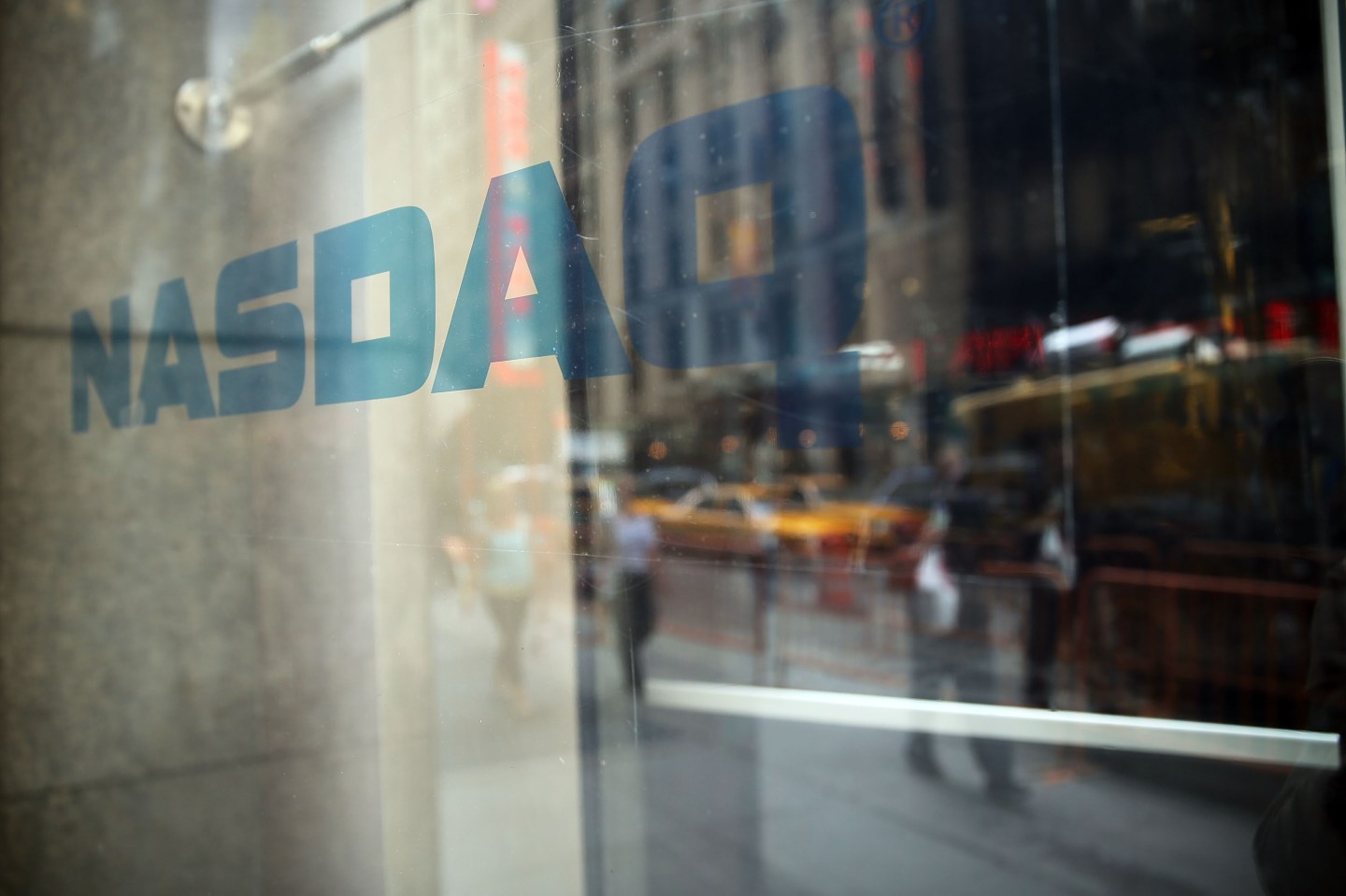 Nasdaq Trading Glitch Sparks Debate About Markets' Stability