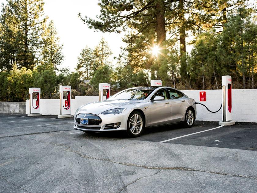 Tesla investors do the electric slide