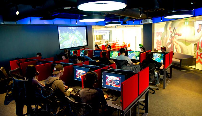 Is Microsoft Trying to Monopolize PC Gaming?