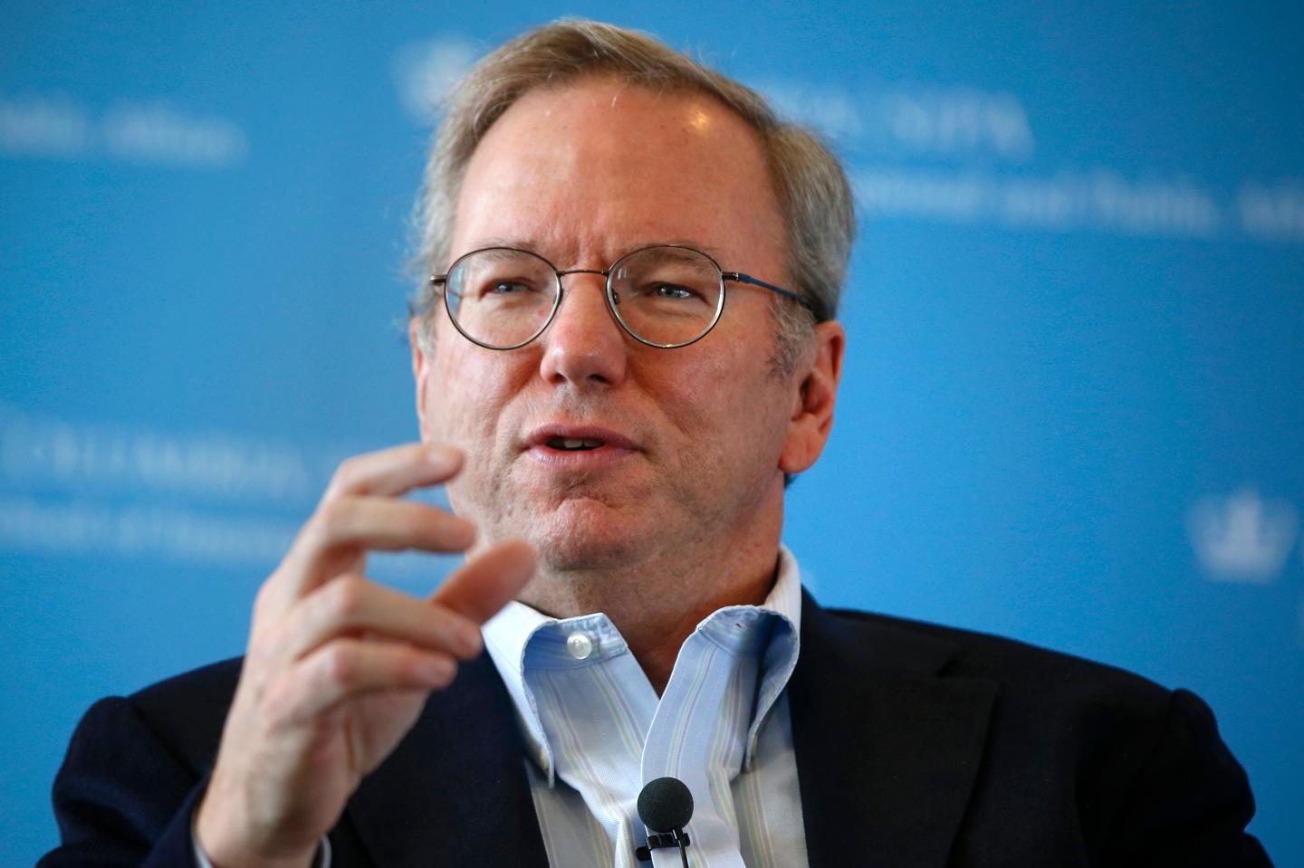 Google’s Schmidt Says Computers Not a Threat to Humans or Jobs
