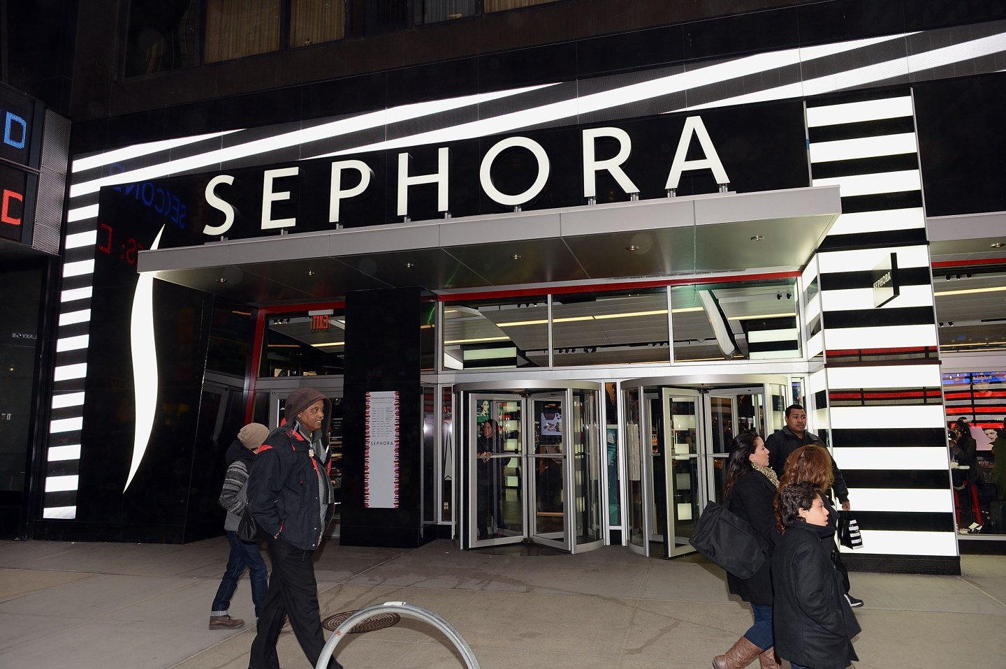 Felicia Walker Benson And Cover FX At Sephora