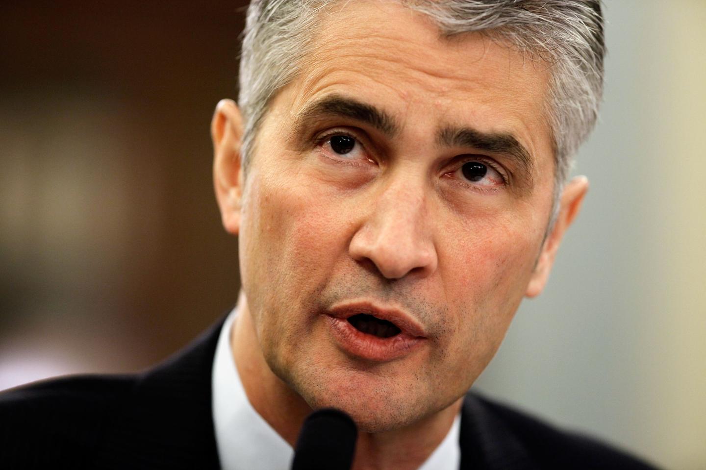 This airline CEO received a huge raise last year