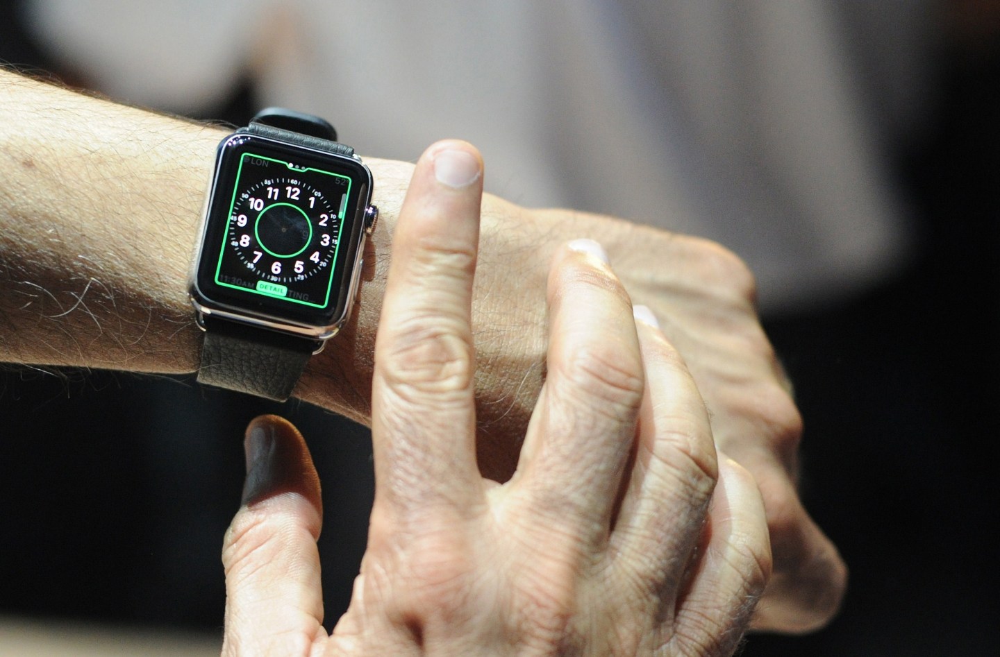 Rumored Apple Watch update may open doors for developers
