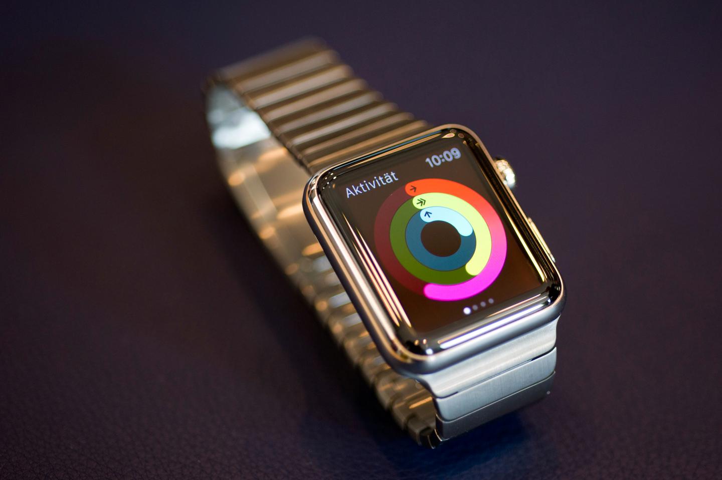 Apple Watch and tech earnings — 5 things to watch in the week ahead