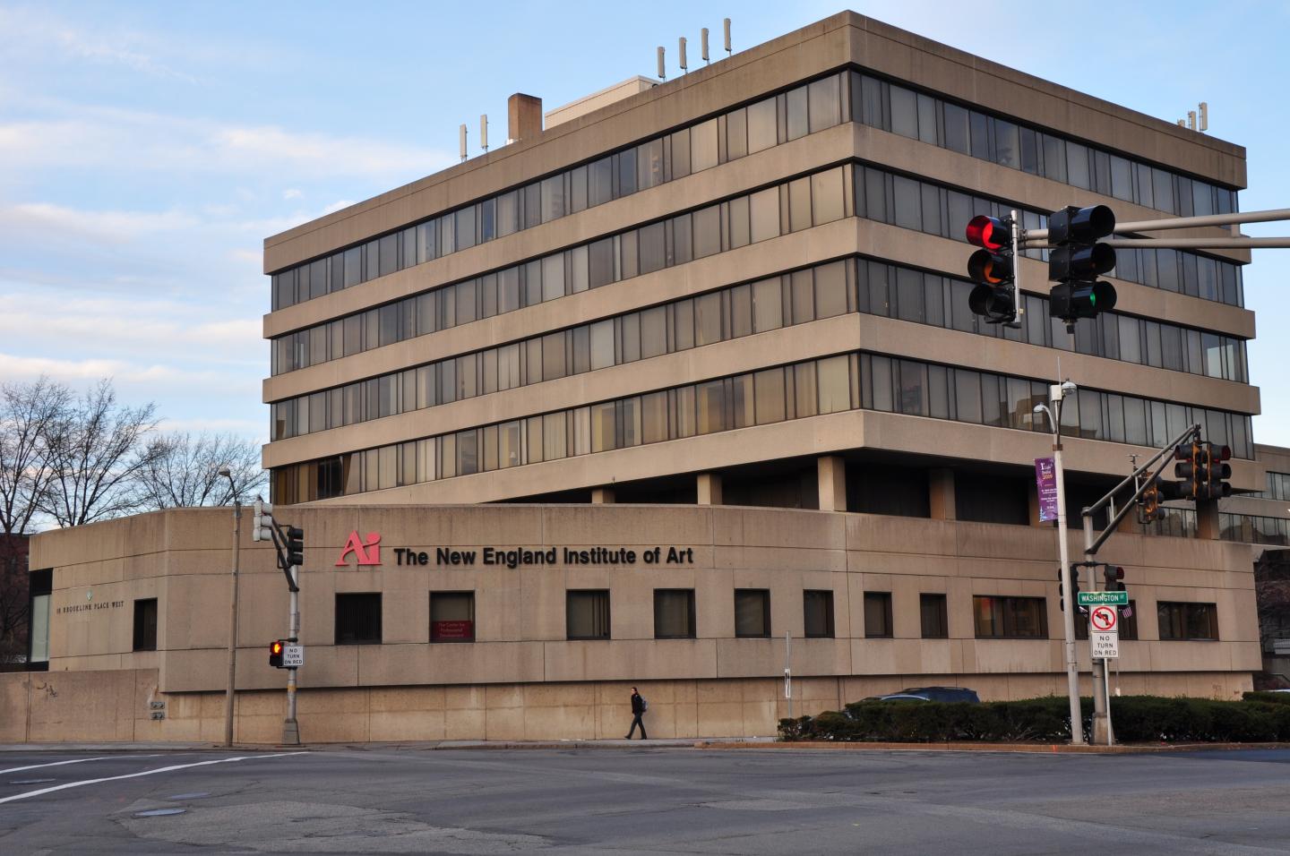 After Corinthian, two more for-profit college chains announce closings