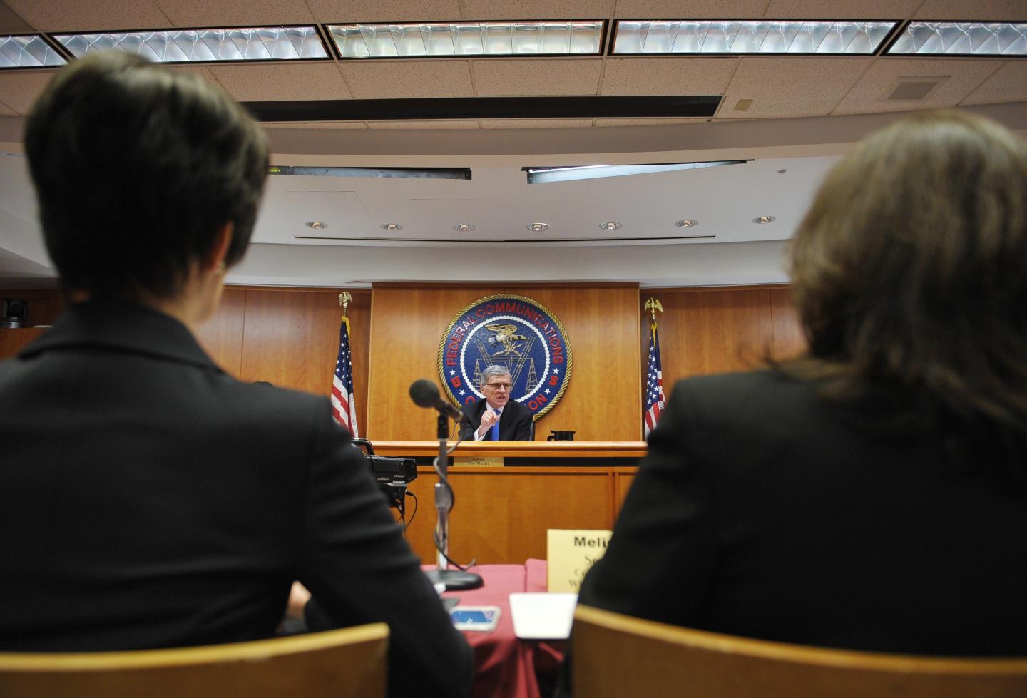 US-INTERNET-FCC