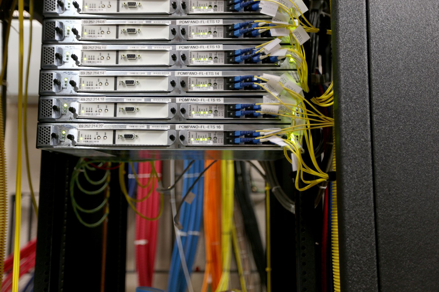 Cable Giant Comcast To Acquire Time Warner Cable