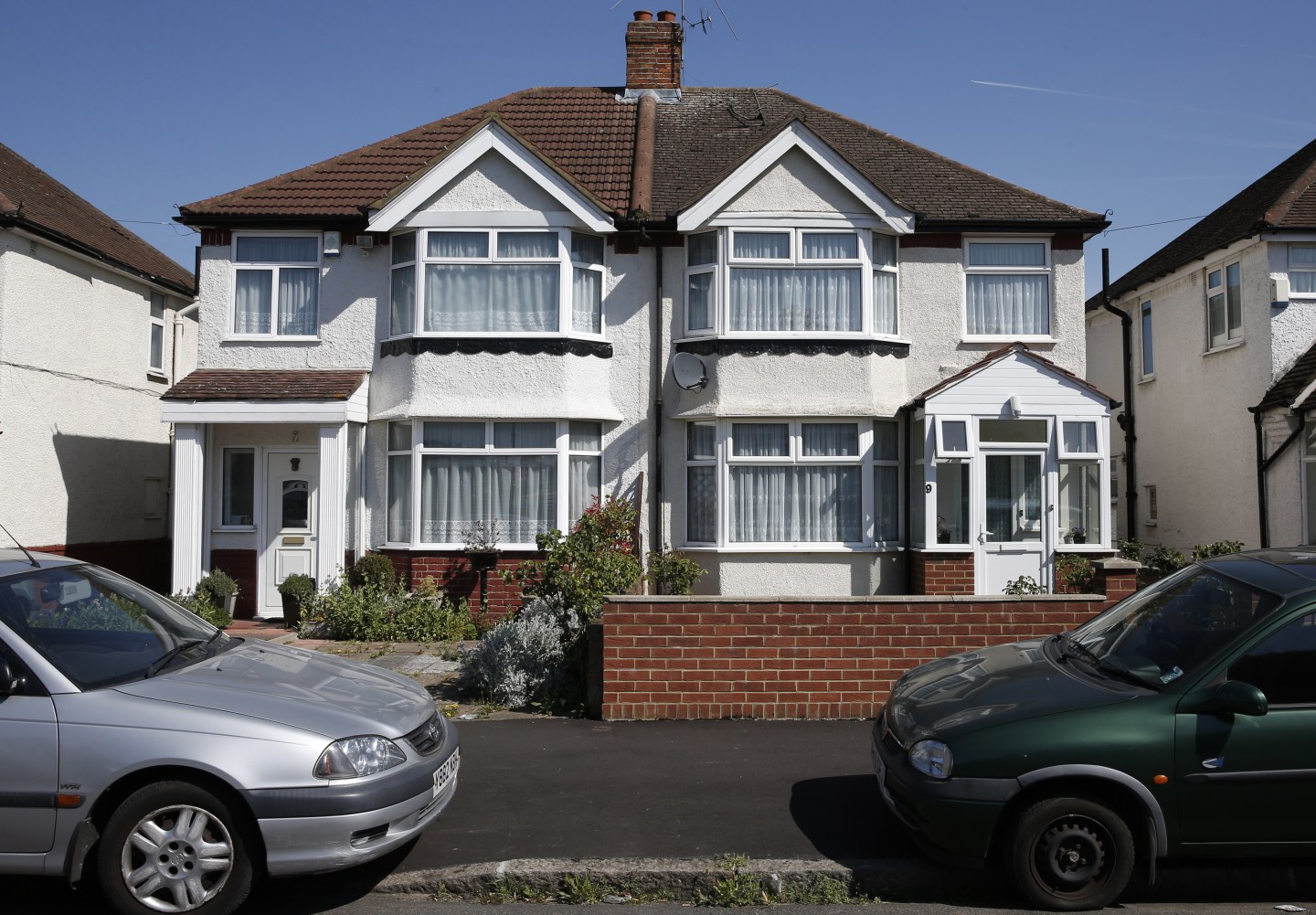 US-BRITAIN-FRAUD-STOCKS-COURT