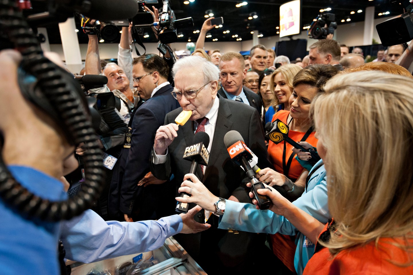 Berkshire Hathaway Inc. Annual Shareholders Meeting 2014