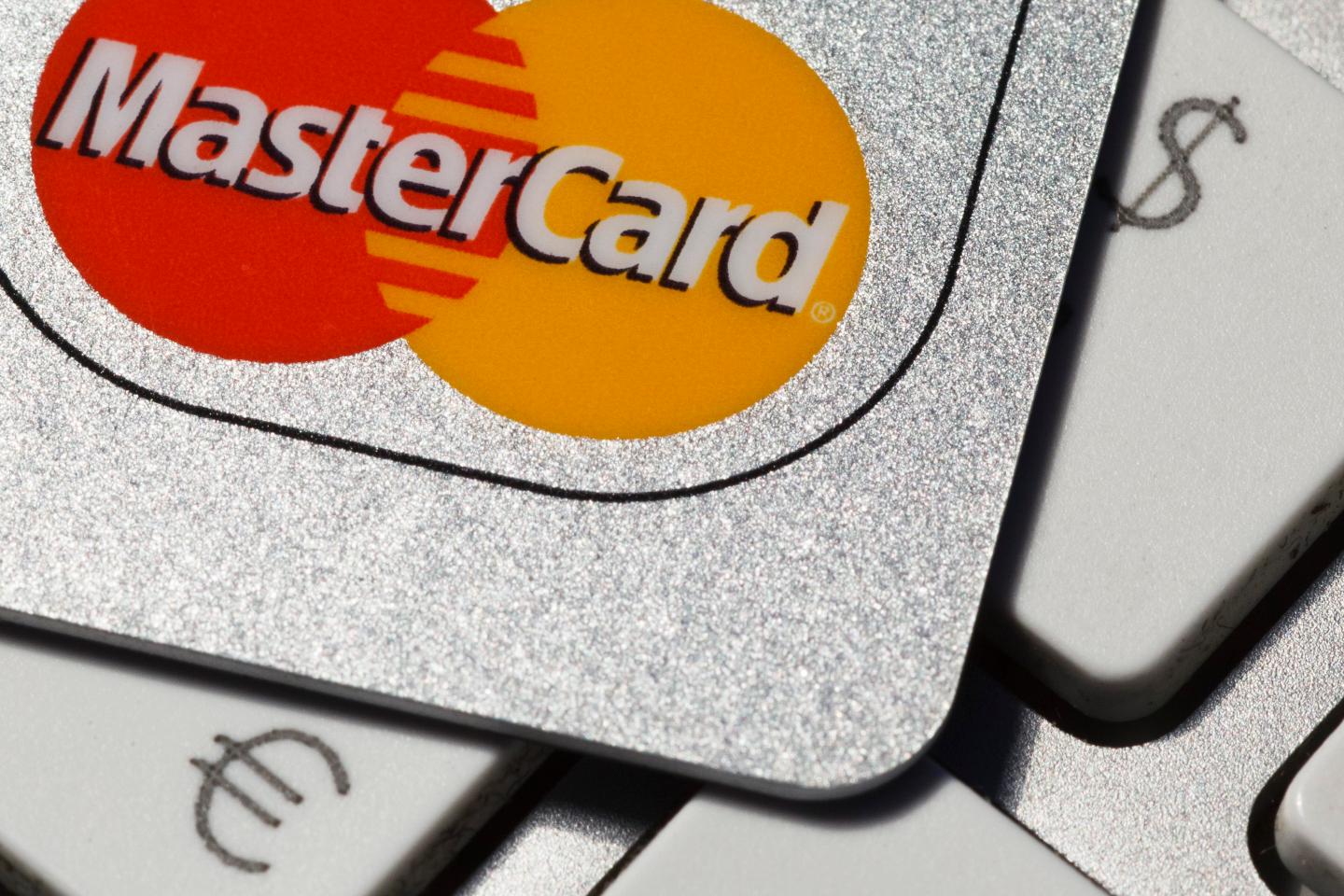 MasterCard slapped with EU charge over credit card fees