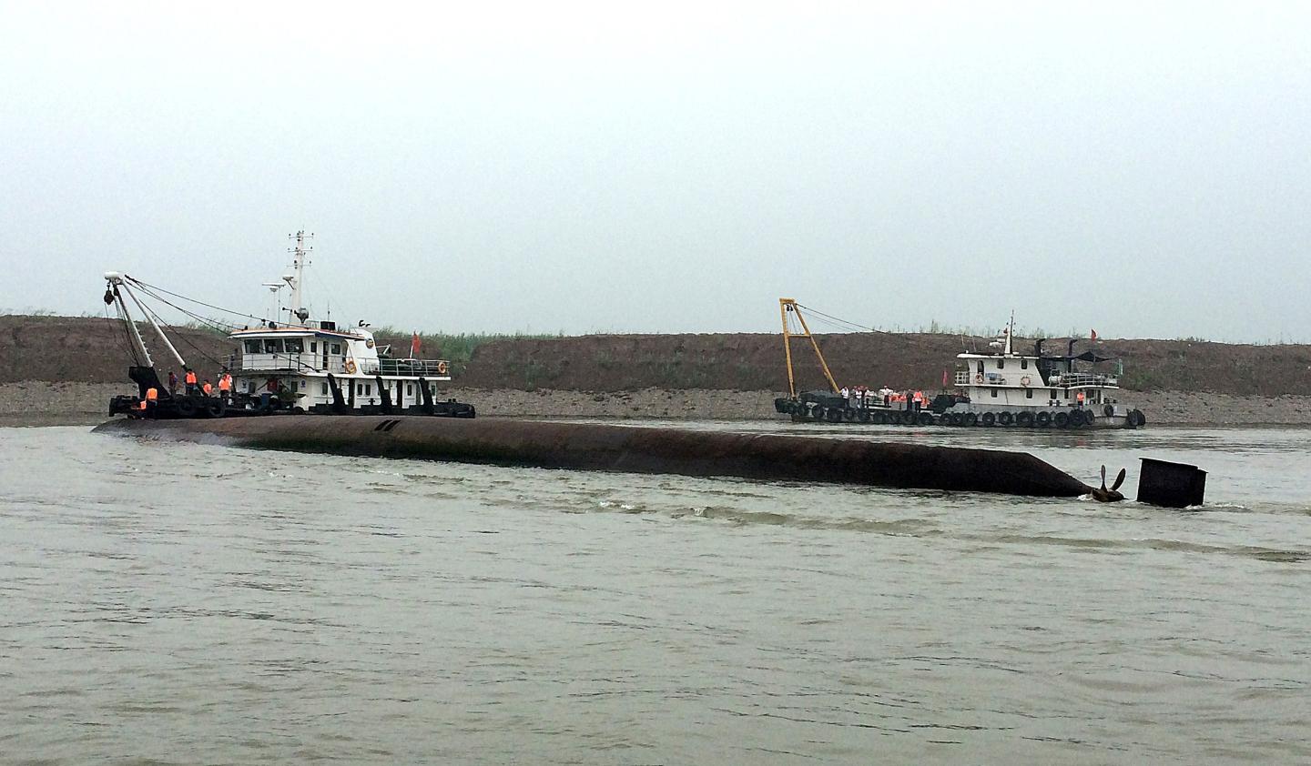 CHINA-YANGTZE-ACCIDENT-SHIP