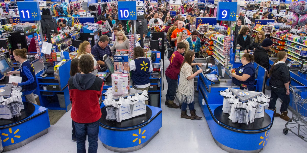 Walmart Discounter Store Walmart Won't Discount its $50 Online Order Minimum For the Holidays ...