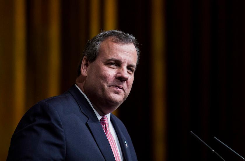 Chris Christie FedEx immigrants
