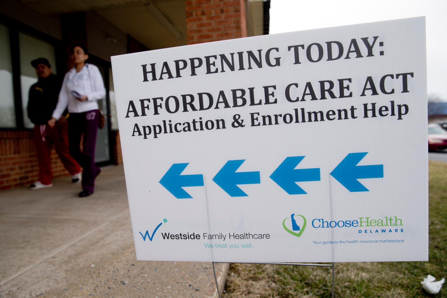 Obamacare's 6-Million Target Hit As Exchange Sees Visits Surge