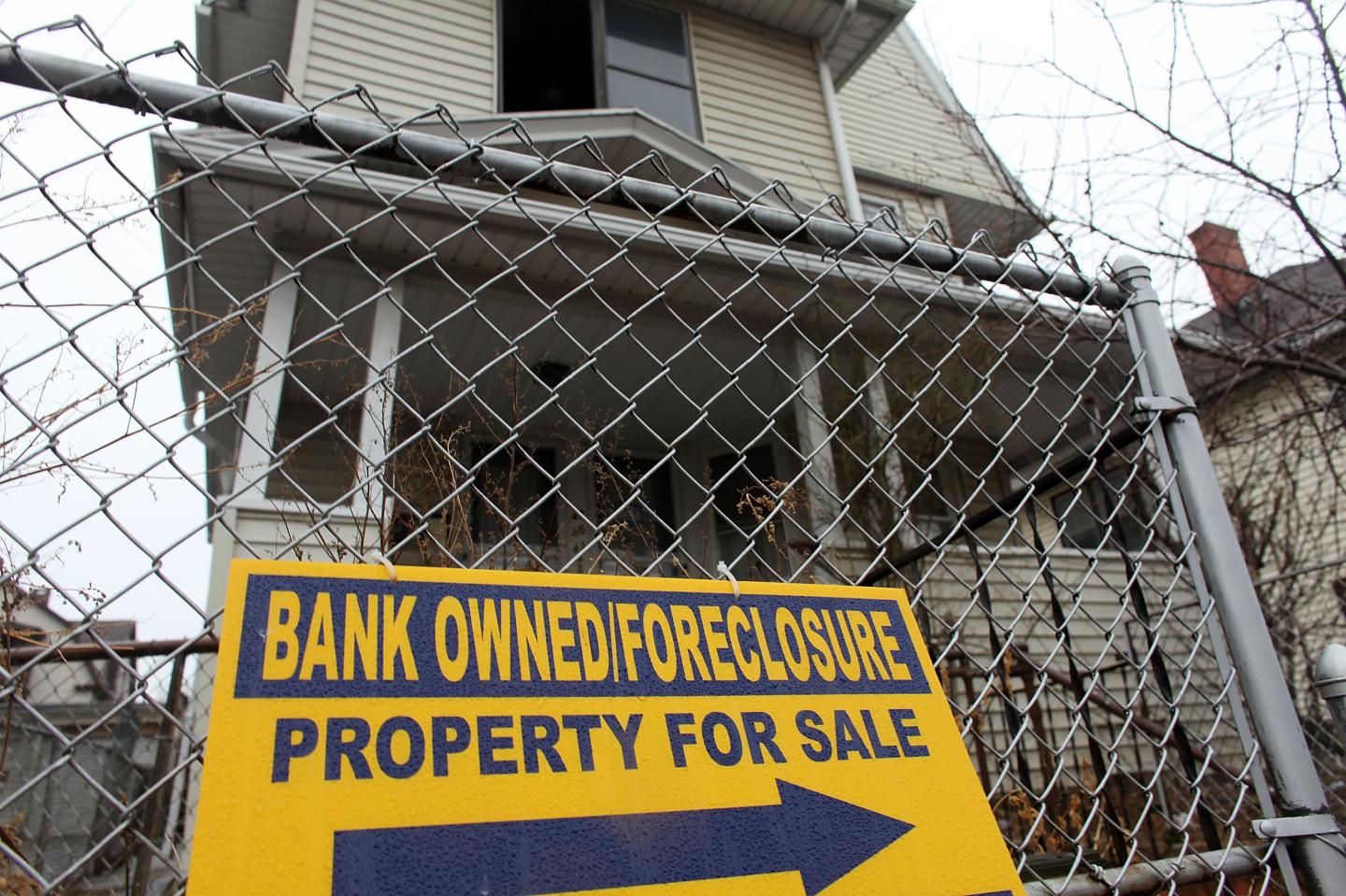 Despite National Drop, Foreclosures In Connecticut On The Rise