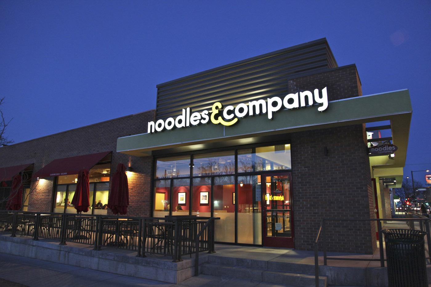 This Noodles & Co. exec is ditching pasta for hot dogs