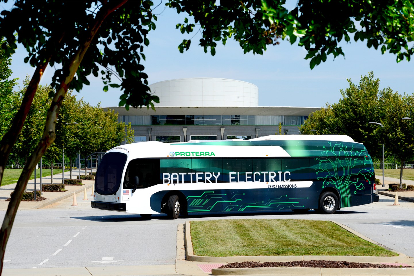 This startup is gearing up to be the Tesla of electric buses