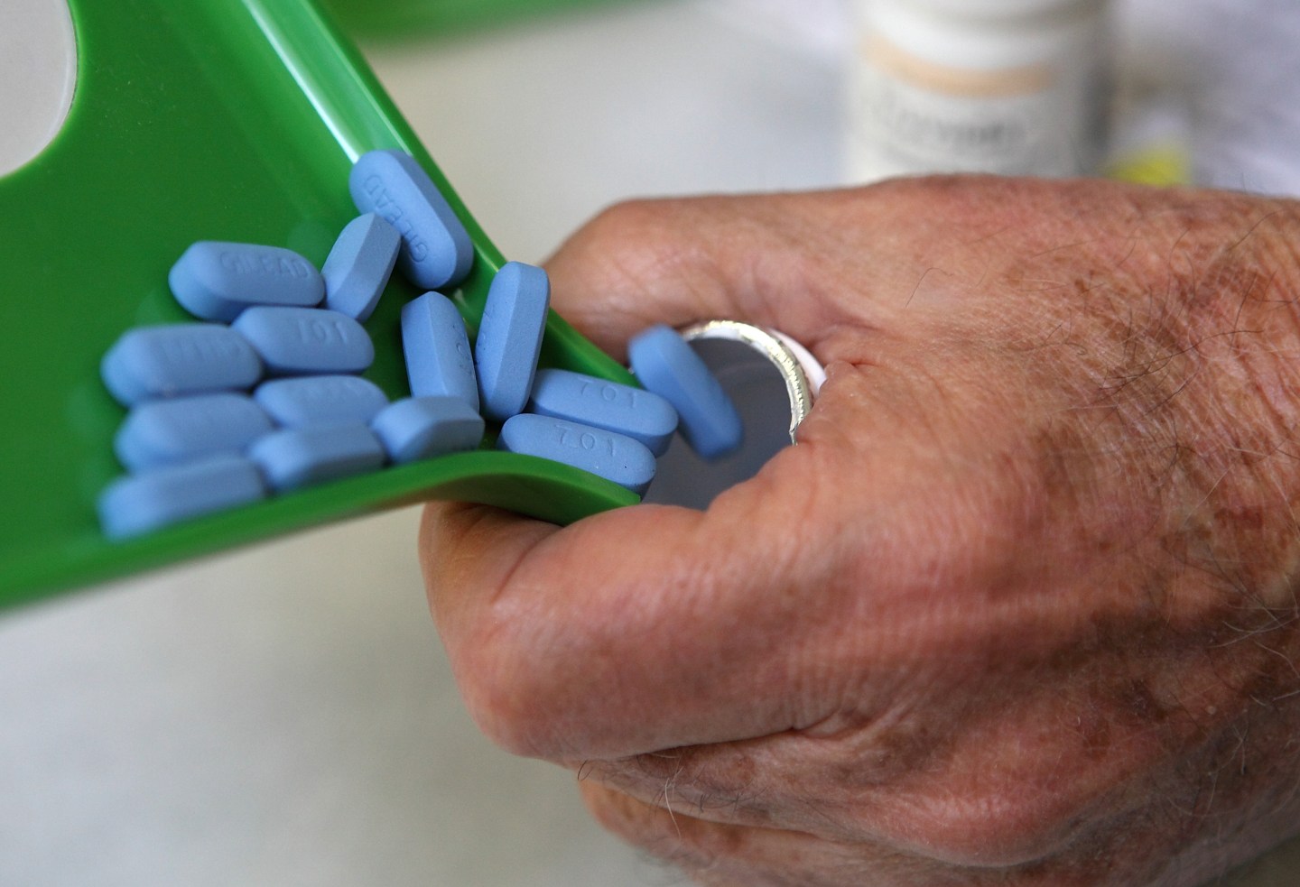 Daily Antiretroviral Pill Found To Protect Healthy From AIDS Transmission