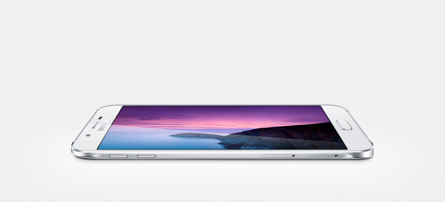 Samsung A8