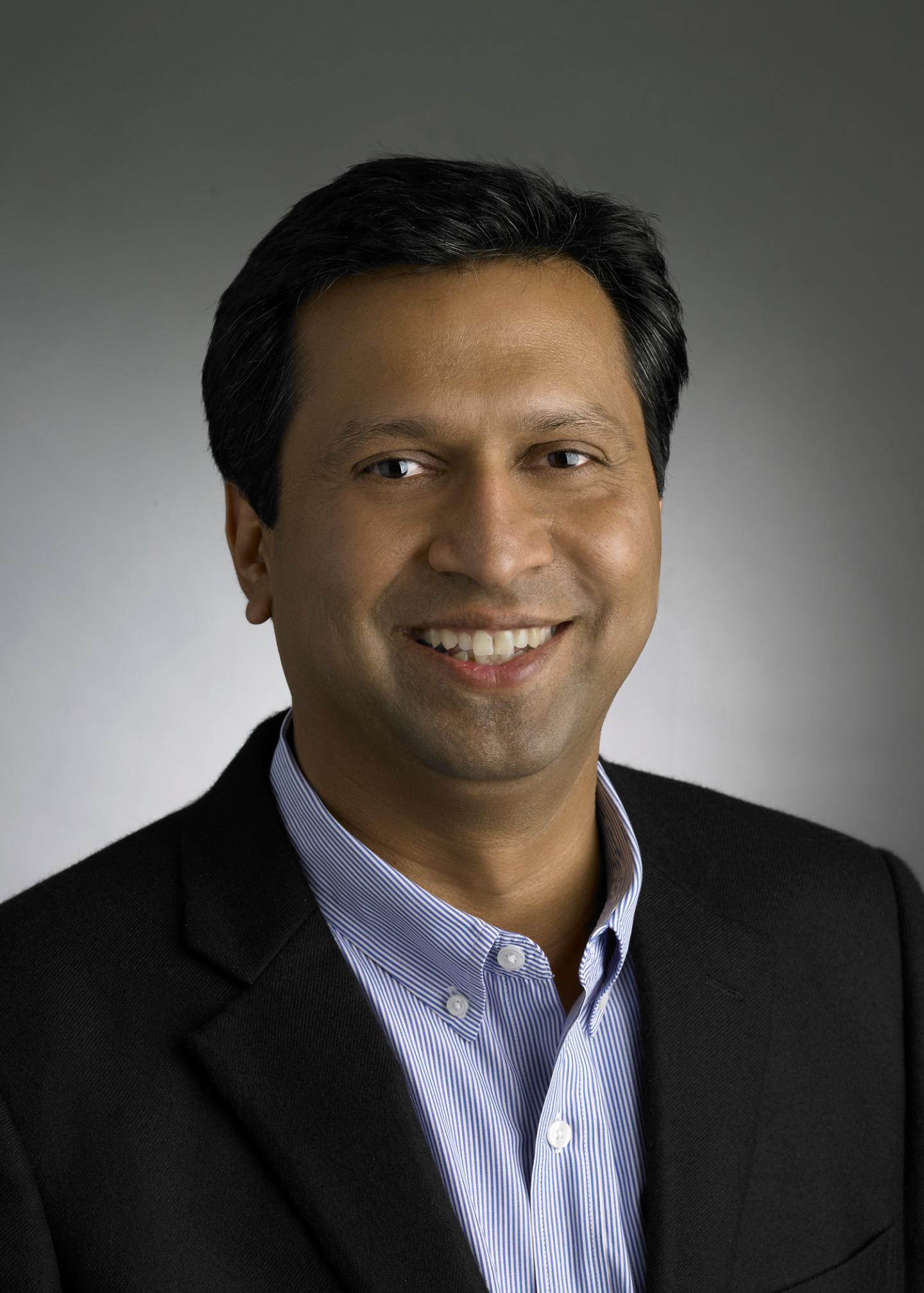 Adobe hires former Oracle, Microsoft exec to steer cloud