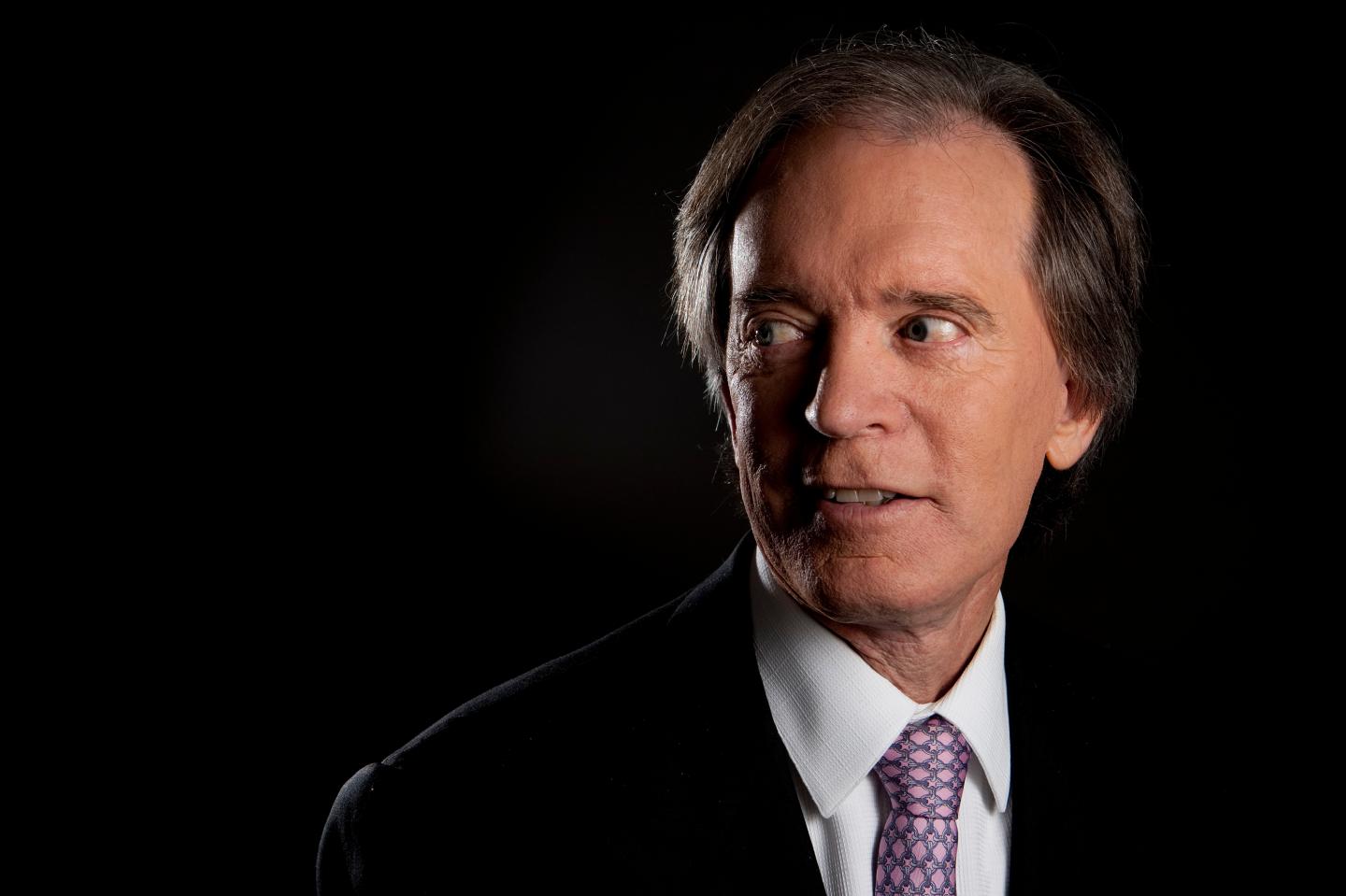 Geithner Provides "Wiggle Room" on U.S. Deficit, Bill Gross Says