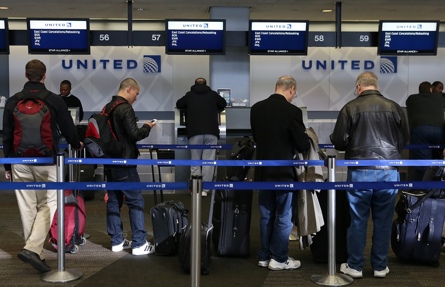 East Coast Blizzard Forces Cancellations Of Thousands Of Flights Nationwide