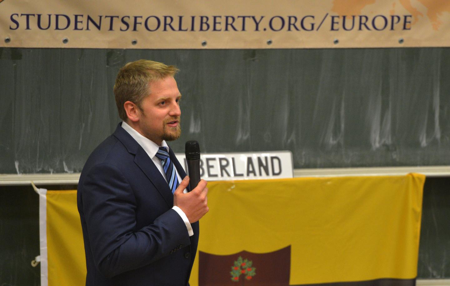 CZECH-LIBERLAND-DIPLOMAC- OFFBEAT