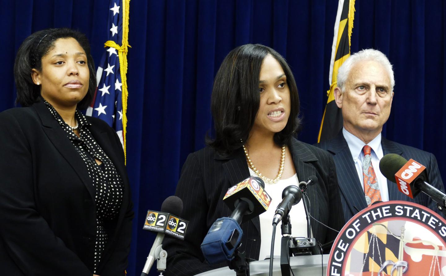 6 Baltimore Police officers indicted in death of Freddie Gray