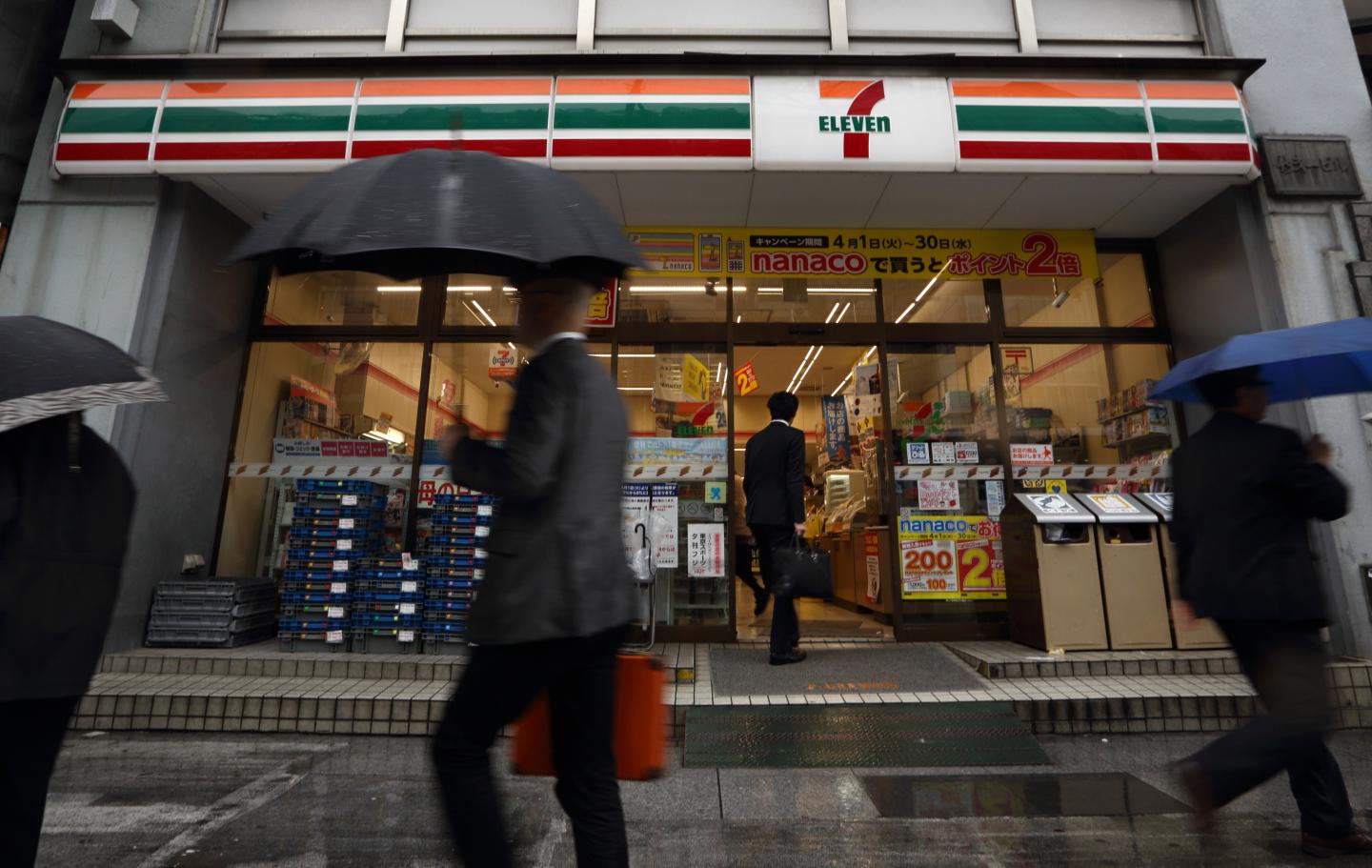 General Images Of 7-Eleven Convenience Stores As Seven &amp; I Holdings Announces Full Year Earnings