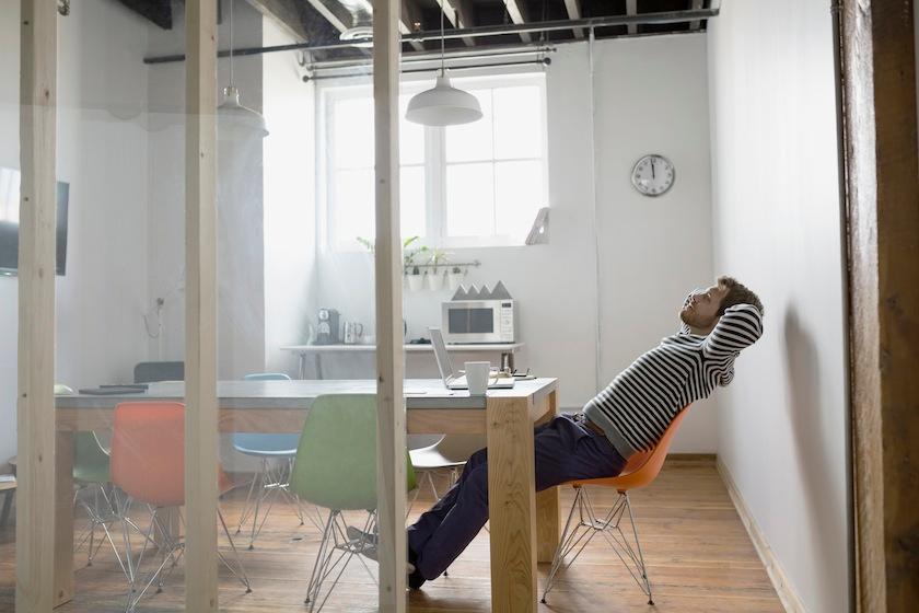 daydreaming at work
