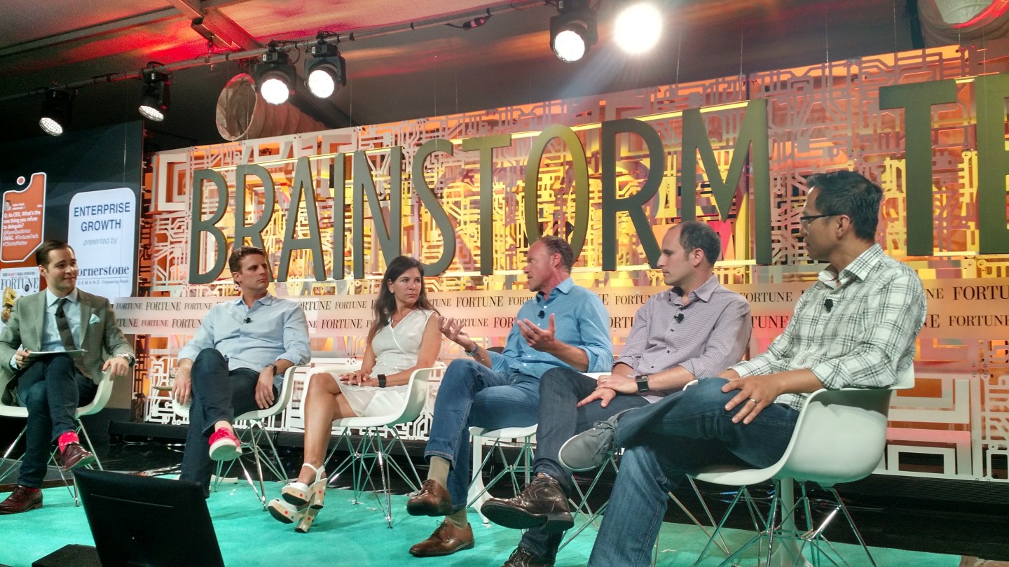 Andrew Nusca, Coins2Day; Michael Dubin, CEO, Dollar Shave Club; Beth Ann Kaminkow, CMO, Westfield; Brian Sharples, Chairman and CEO, HomeAway; Jared Simon, Co-founder, HotelTonight; Tri Tran, CEO, Munchery (from left to right)