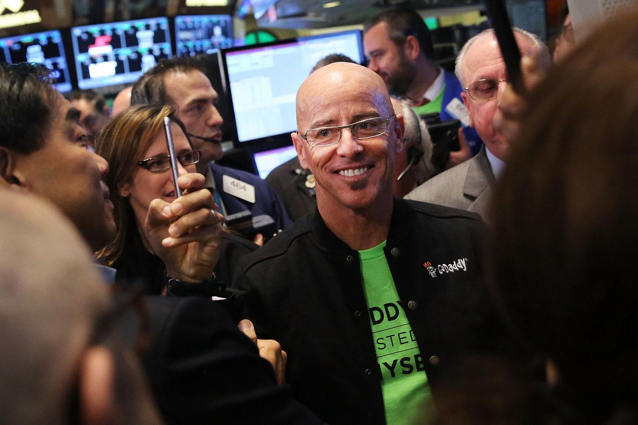 GoDaddy loses $71.3 million in latest earnings report, but CEO isn’t worried