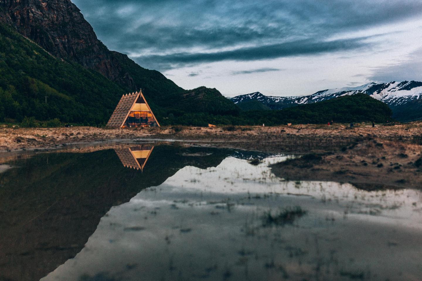The world’s largest sauna has opened in Norway, and it is stunning