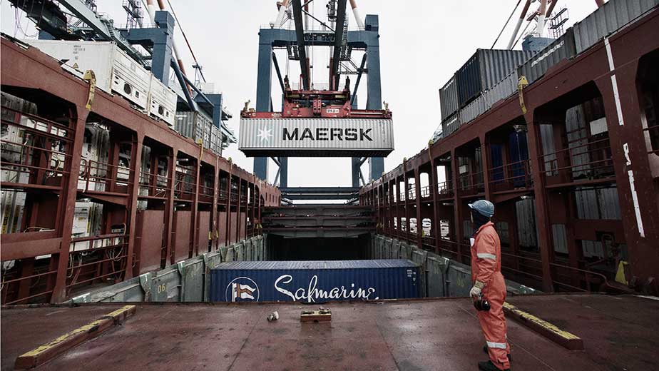 Maersk Tests Blockchain-Based Freight Tracking